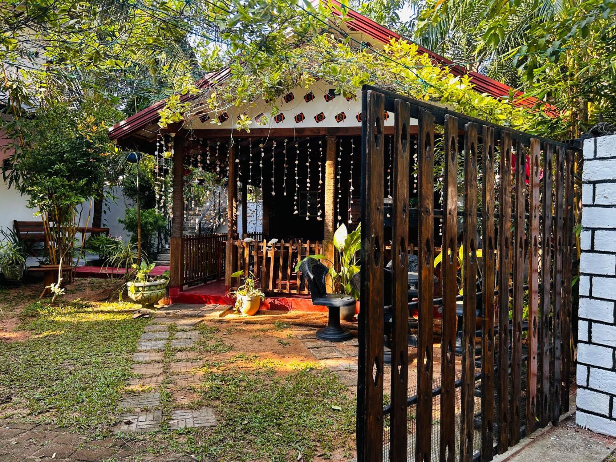 Pearl Bungalow Trincomalee Ngoại thất bức ảnh